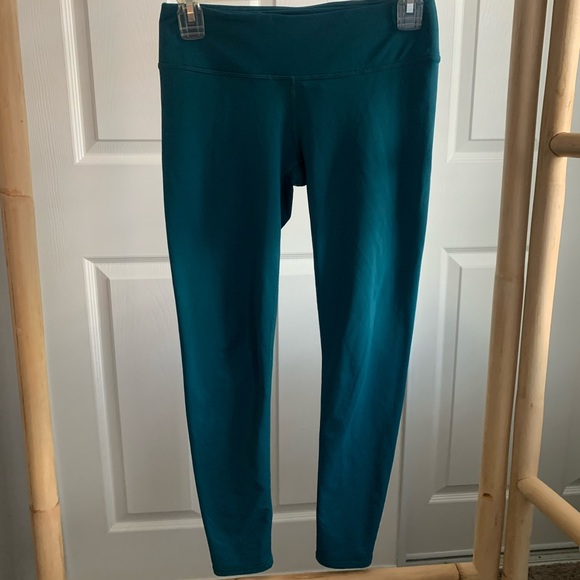 Fabletics Mid-Rise Leggings - Picture 4 of 7